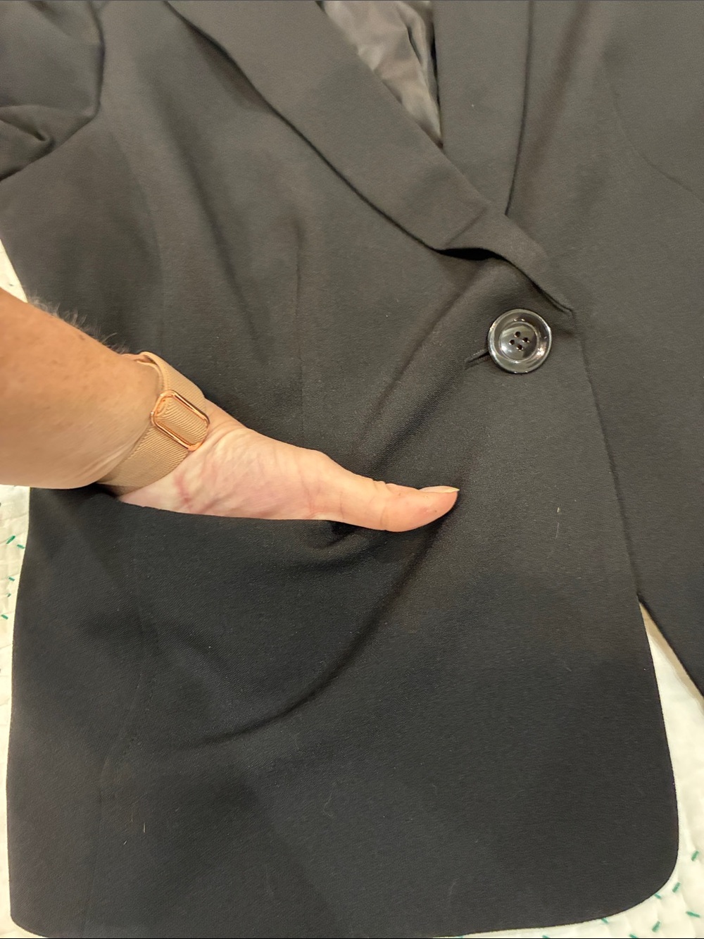 Like New |Jones Studio Collection Black Blazer | Size 14W | Classic Career - Picture 7 of 11